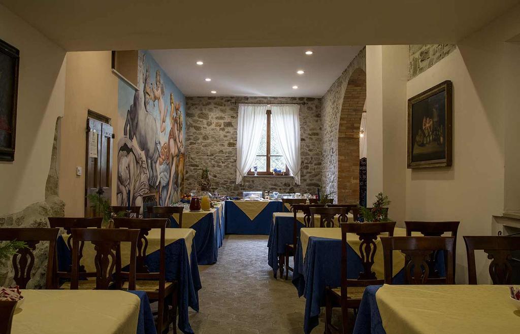 Country Hotel Poggiomanente Umbertide Exterior photo