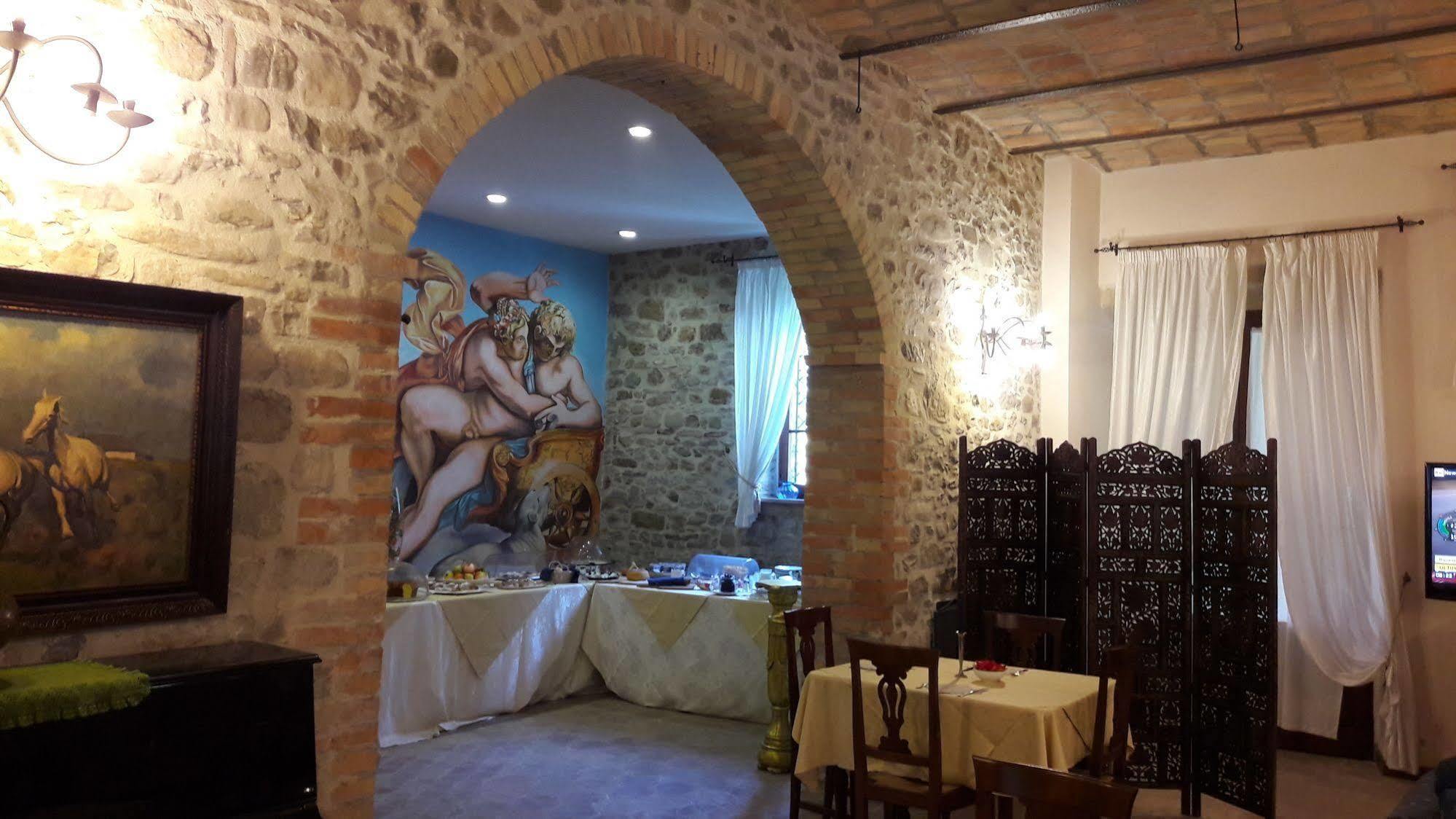 Country Hotel Poggiomanente Umbertide Exterior photo